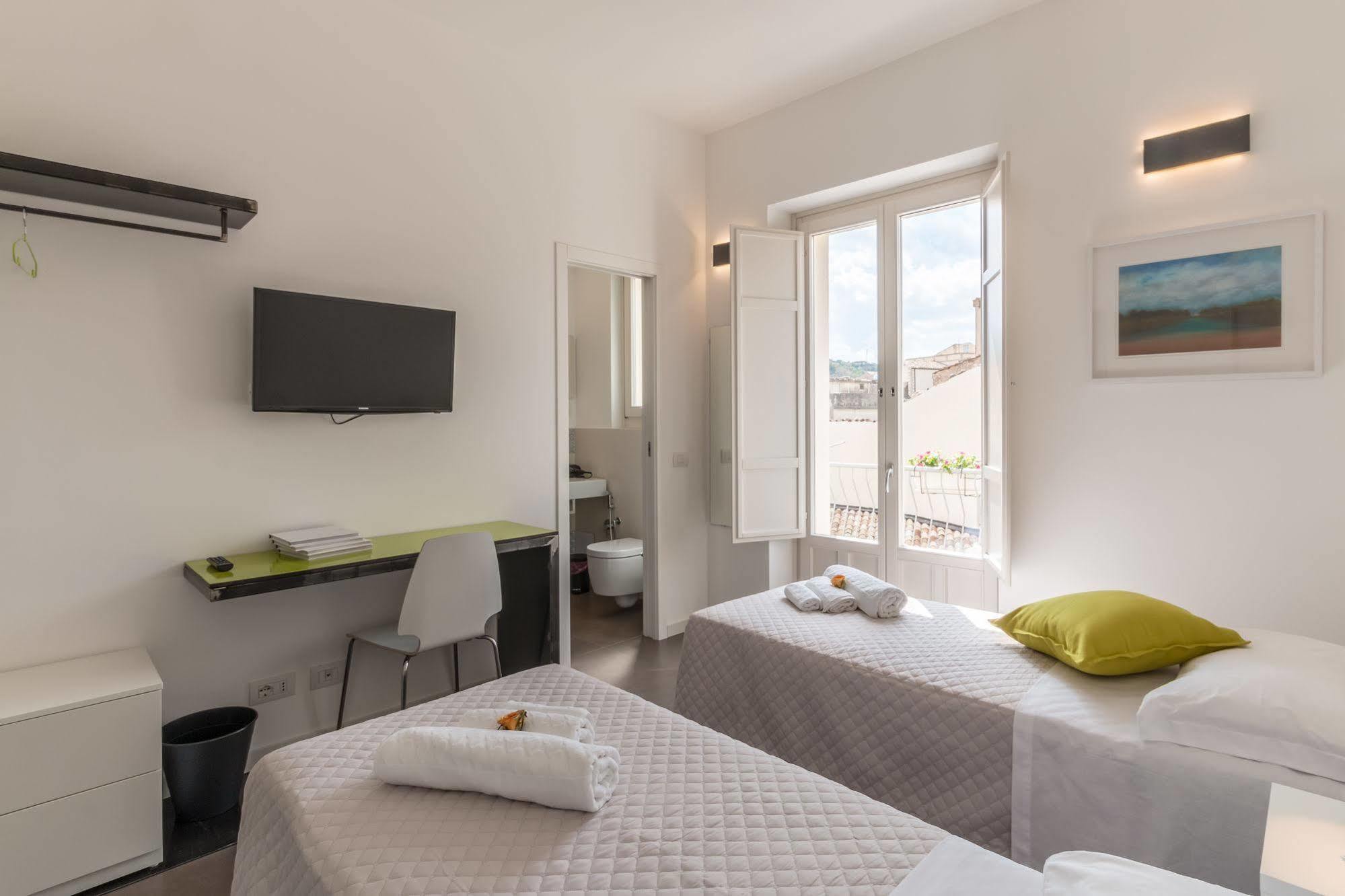 ラグーザ Terrazza Dei Sogni Bed & Breakfast エクステリア 写真