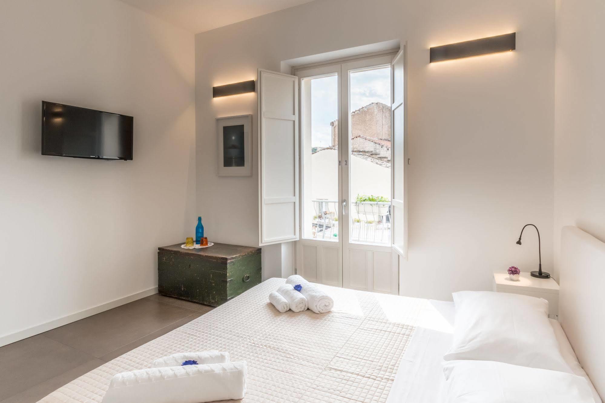 ラグーザ Terrazza Dei Sogni Bed & Breakfast エクステリア 写真