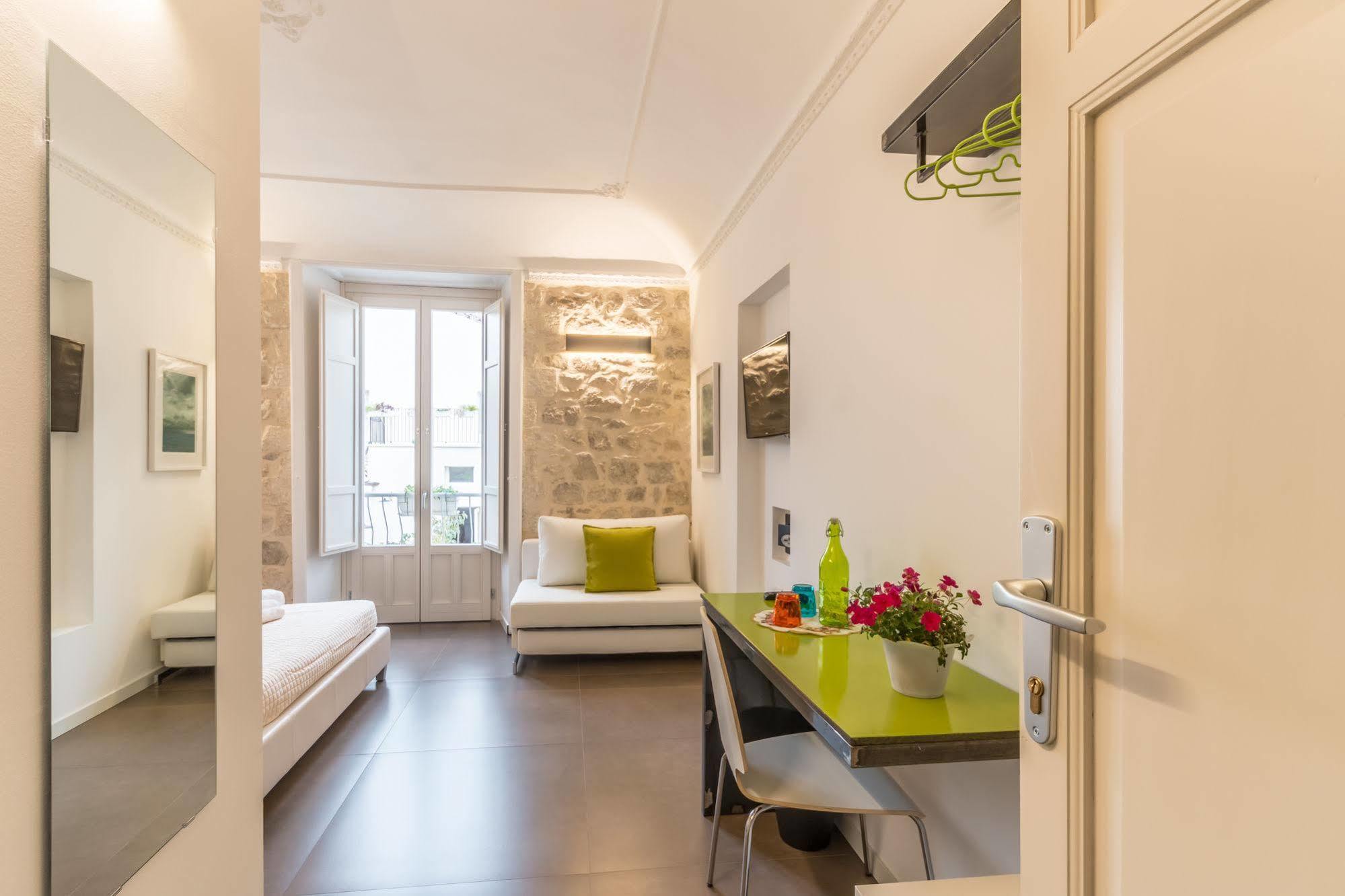 ラグーザ Terrazza Dei Sogni Bed & Breakfast エクステリア 写真