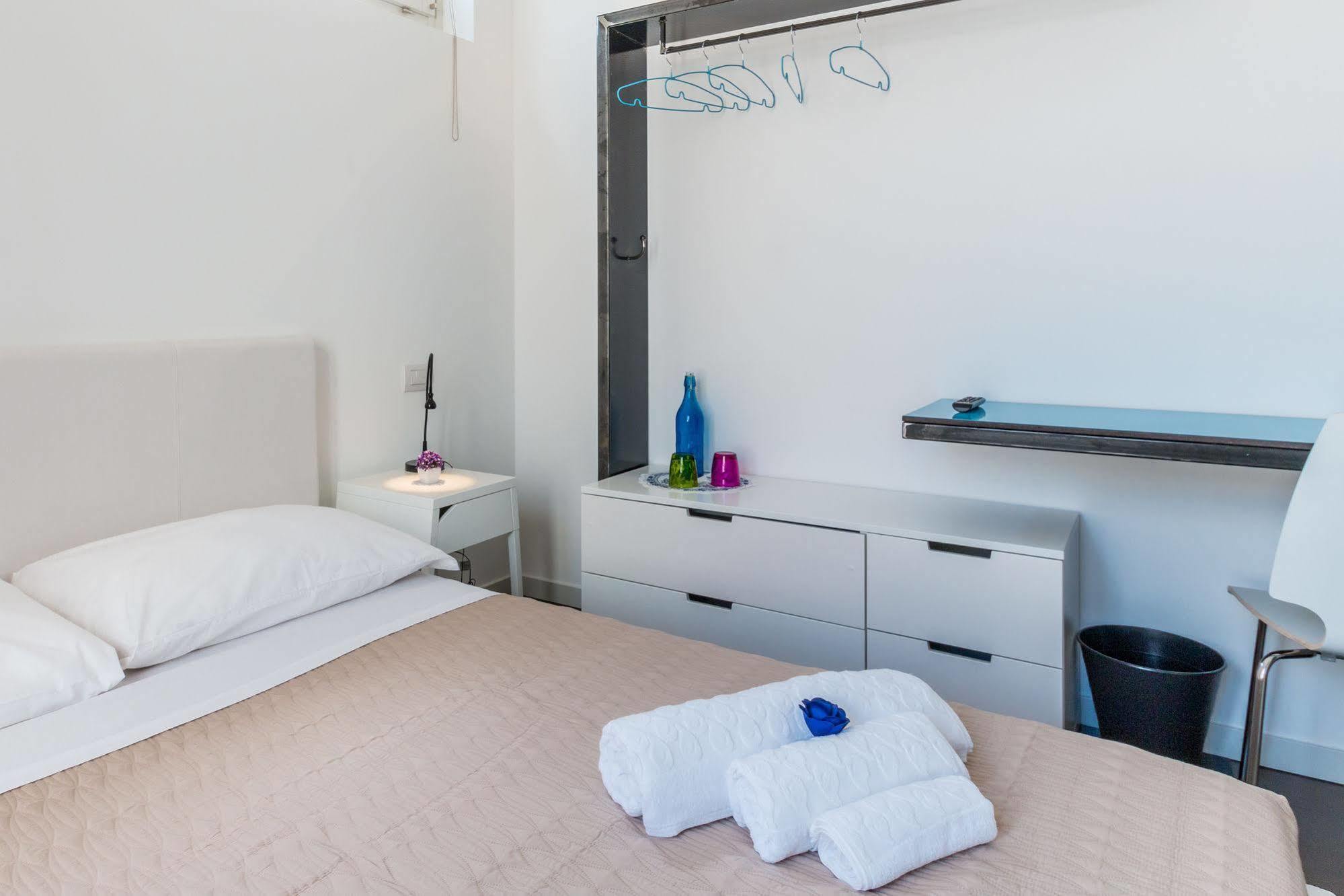 ラグーザ Terrazza Dei Sogni Bed & Breakfast エクステリア 写真