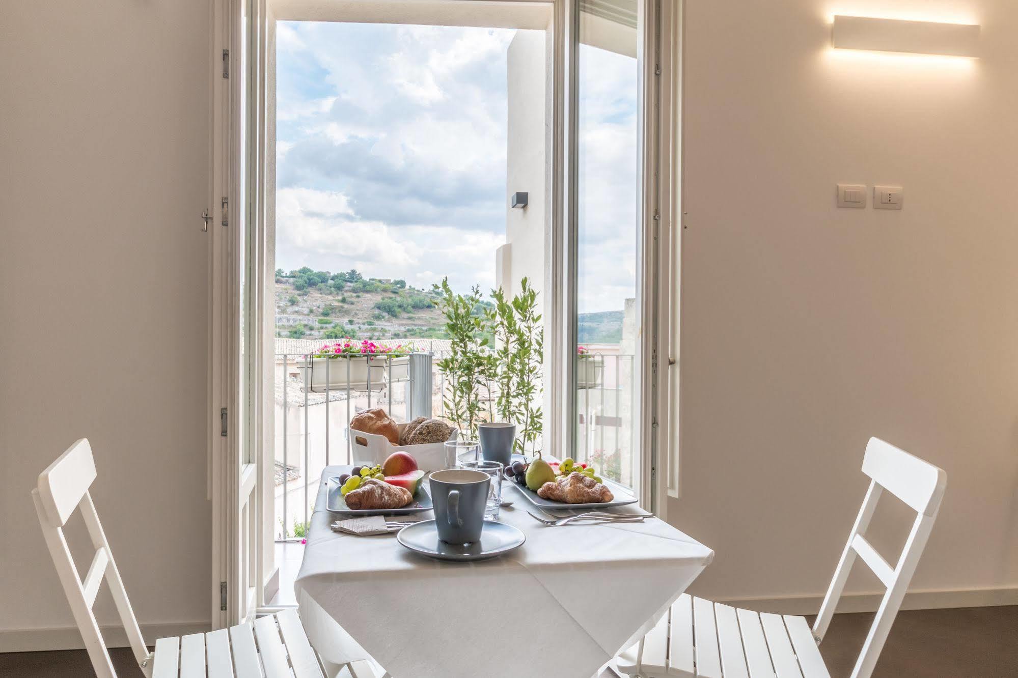 ラグーザ Terrazza Dei Sogni Bed & Breakfast エクステリア 写真